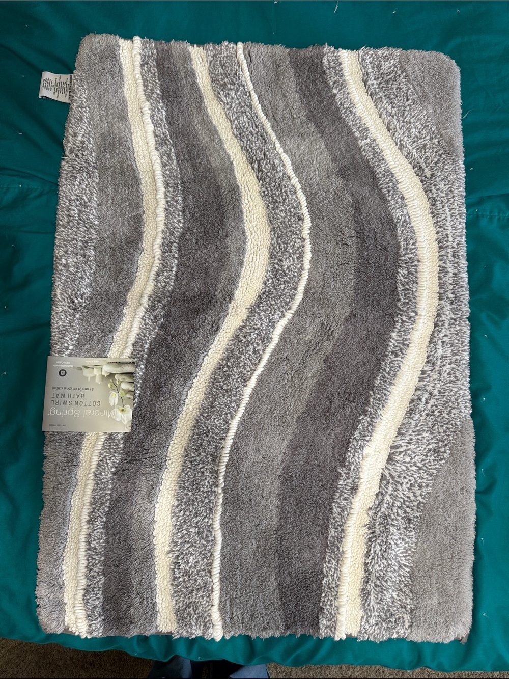 Home Bath Gray & white Striped Bath Rug